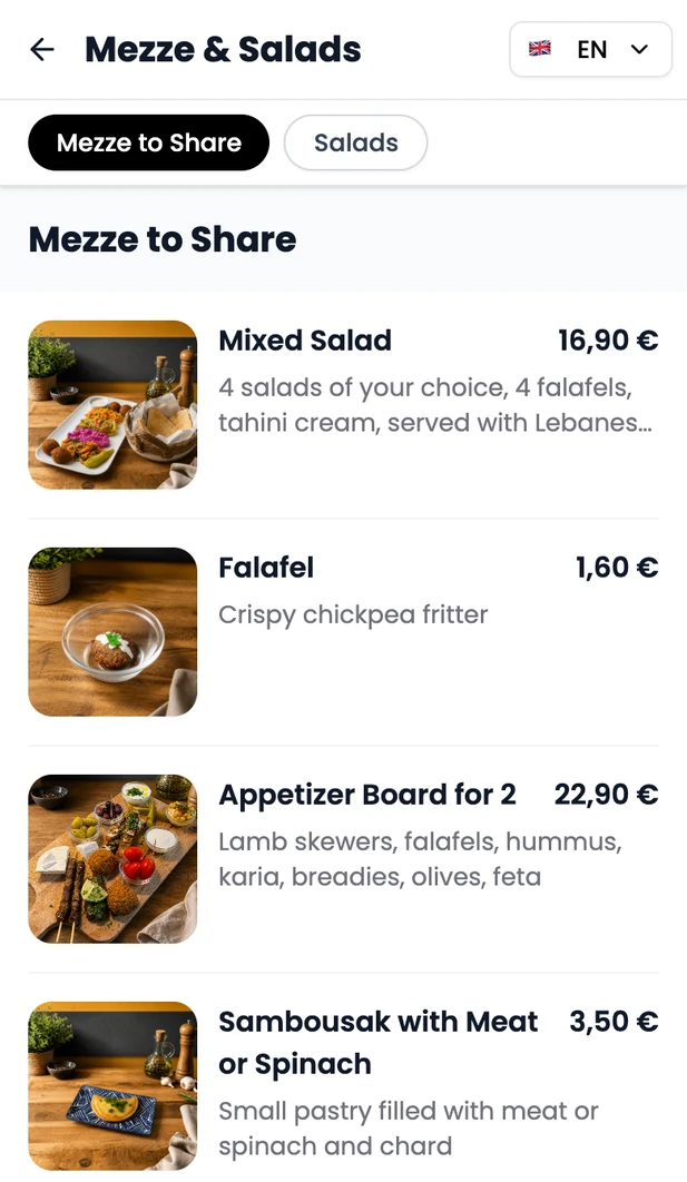 Aujourd’hui, la même carte en anglais montre les mêmes plats avec les photos améliorées par notre Studio Photo intégré.